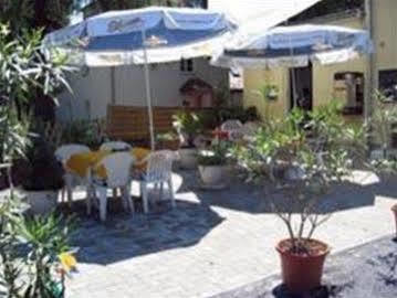 Fliegerhorst Otel Dresden Dış mekan fotoğraf